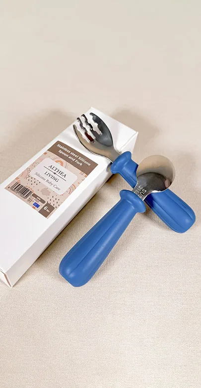Juego-de-tenedor-y-cuchara-azul-02