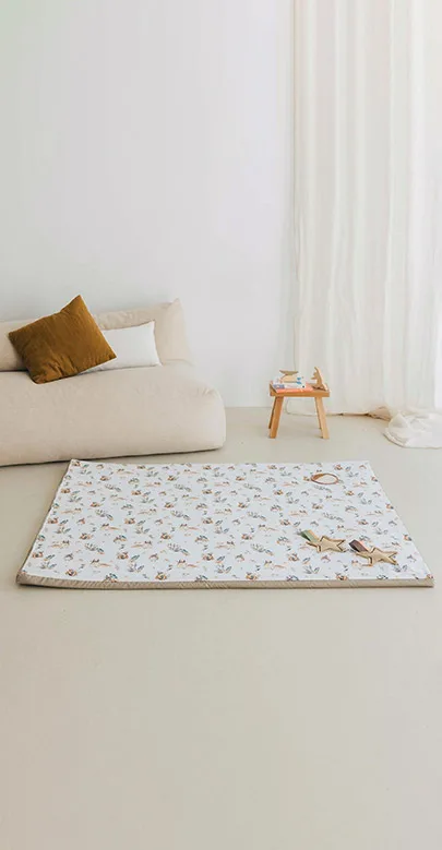 Alfombra-sensorial-para-bebés-Enrollagateo-Mimaar-amigos-del-bosque-04