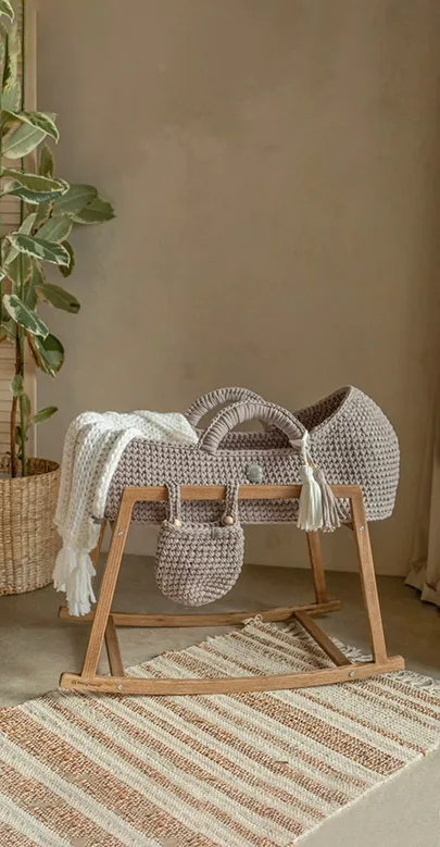 Organizador-de-cuna-malva-02
